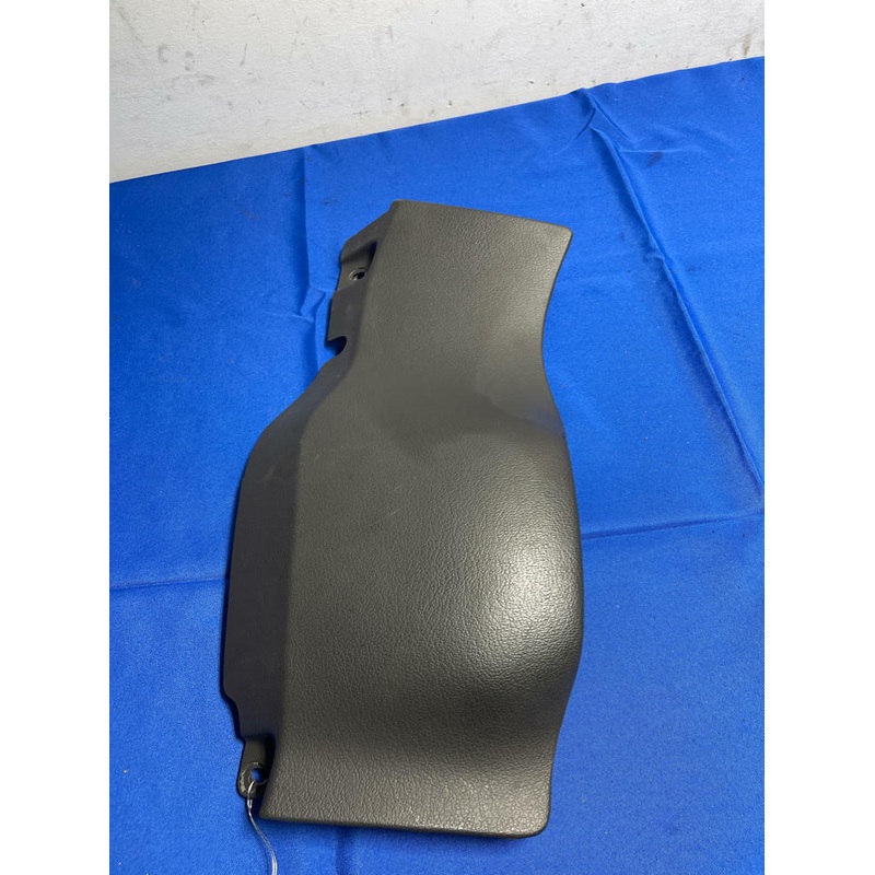 1999-04 Ford Mustang GT Dark Charcoal Knee Bolster 171
