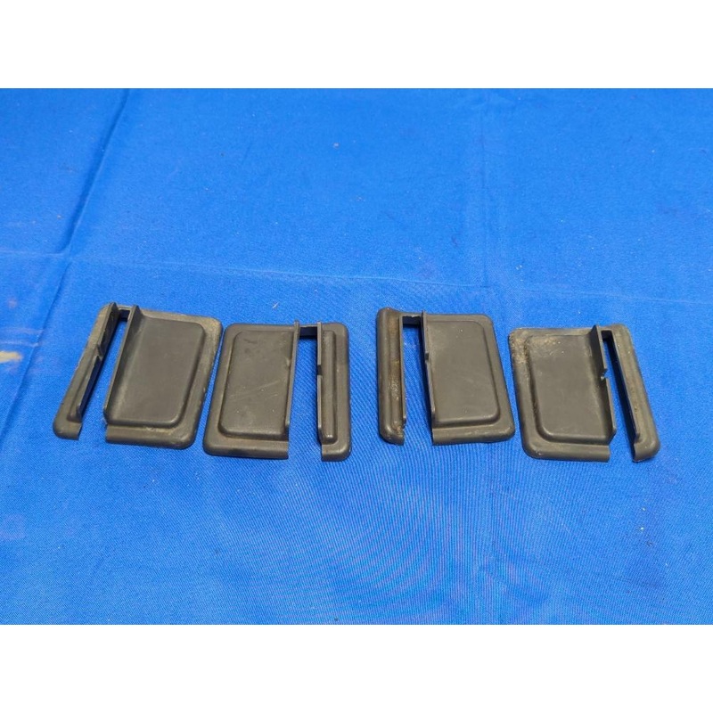 1999-04 Ford Mustang GT V8 Seat Bolt Covers 170