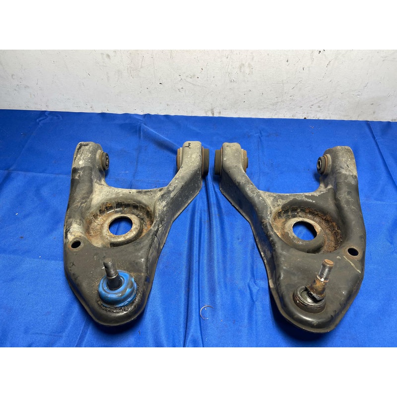2003-04 Ford Mustang SVT Cobra Control Arms Pair 180