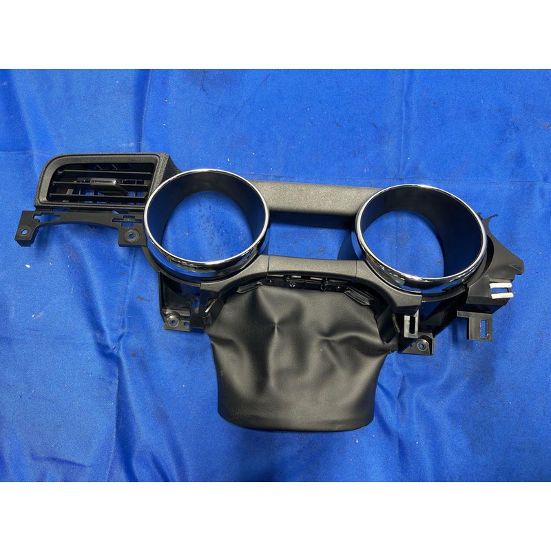 2015-17 Ford Mustang Cluster Bezel 176