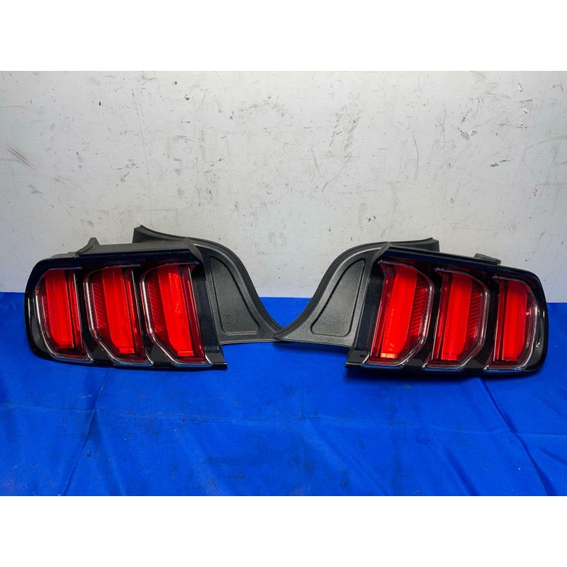 2015 Ford Mustang 50th Anniversary Tail Lights 176