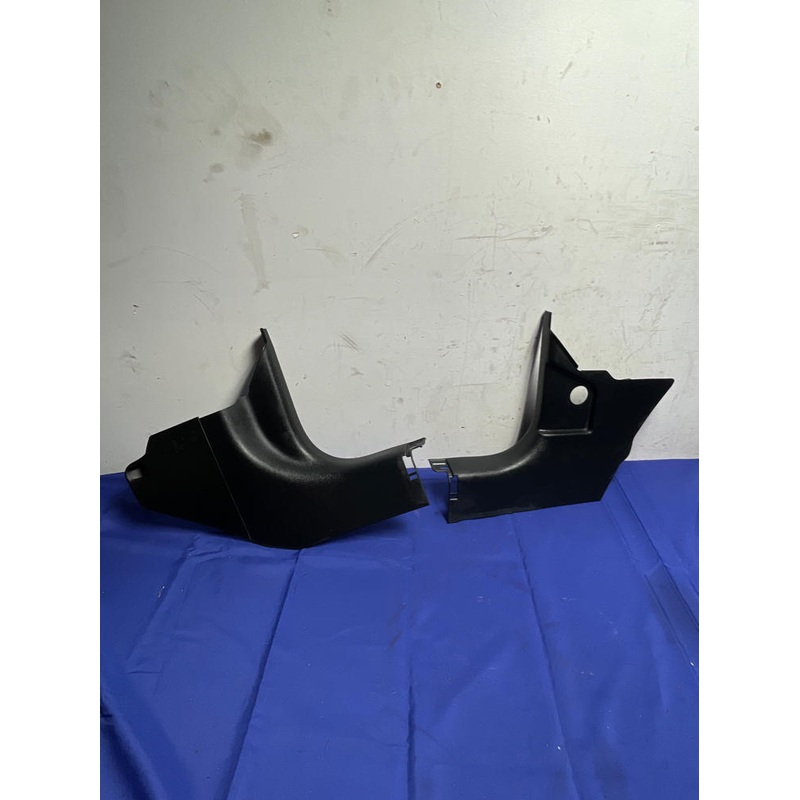 2018-23 Ford Mustang Kick Panels 163