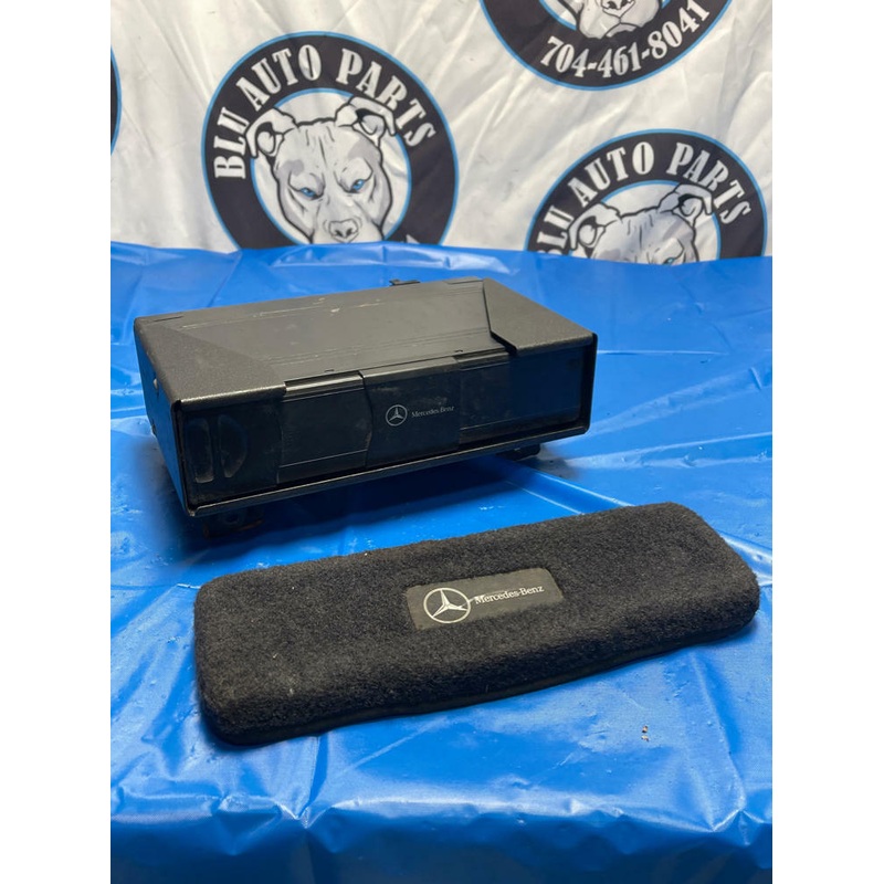 1999-02 Merecedes E55 AMG W210 10 Disc Changer 156