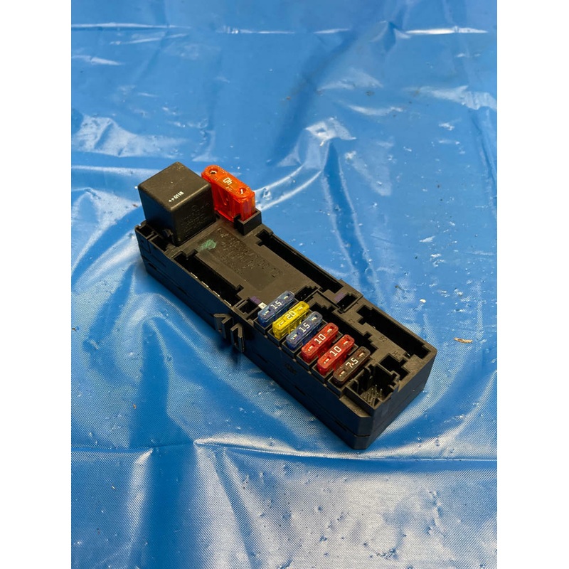 1999-02 Merecedes E55 AMG W210 Fuse Panel Relay Unit 156