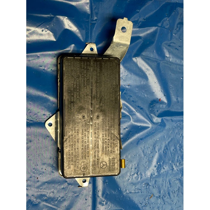 1999-02 Merecedes E55 AMG W210 Rear Left Driver Door Safety 156