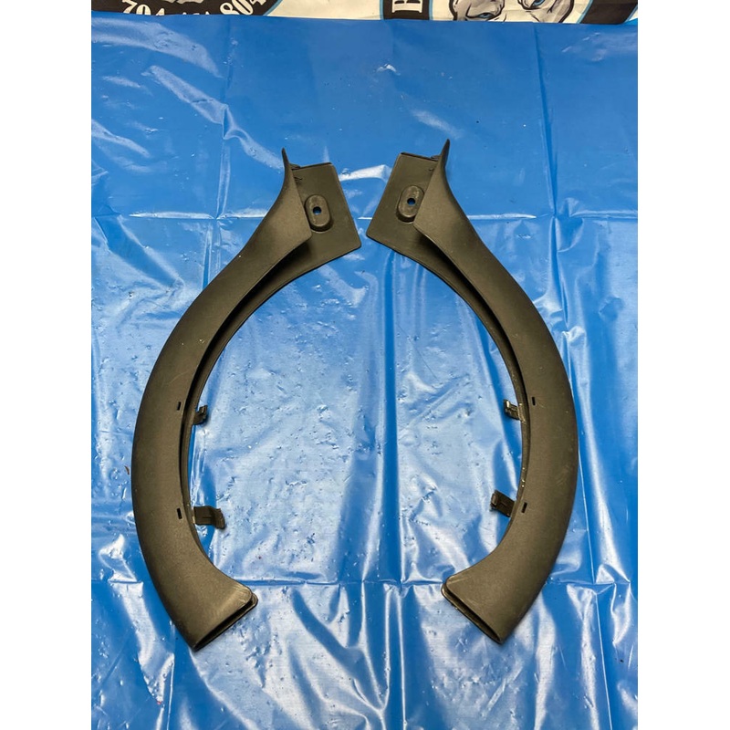 1999-02 Merecedes E55 AMG W210 Trunk Arm Trim Cover Pair 156