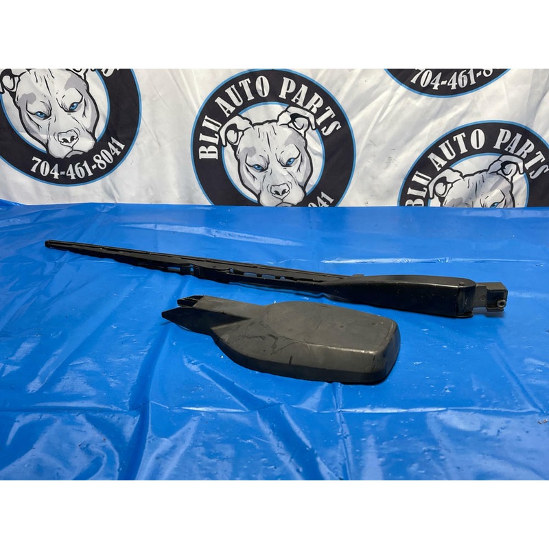 1999-02 Merecedes E55 AMG W210 Wiper Arm & Cover 156