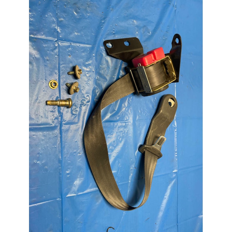 2003-04 Ford Mustang SVT Cobra Front Driver LH Seatbelt 186