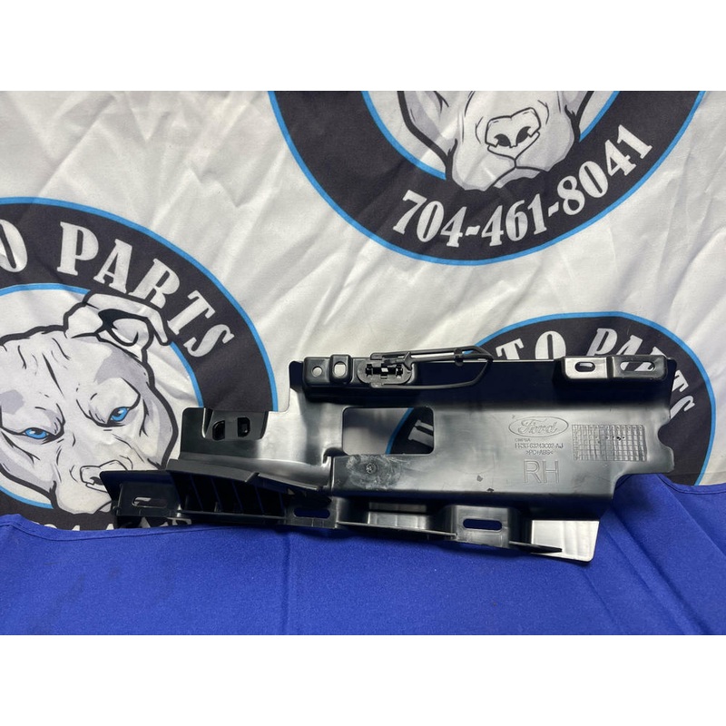 2015-17 Ford Mustang GT Interior Guide Parcel Shelf RH 176