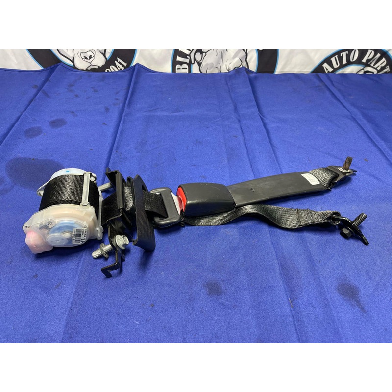 2015-17 Ford Mustang Rear Driver LH Seatbelt 13K Miles 176