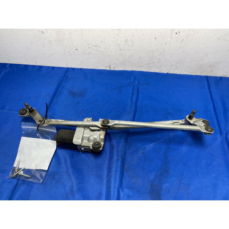 2015-17 Ford Mustang Wiper Motor Assembly 176