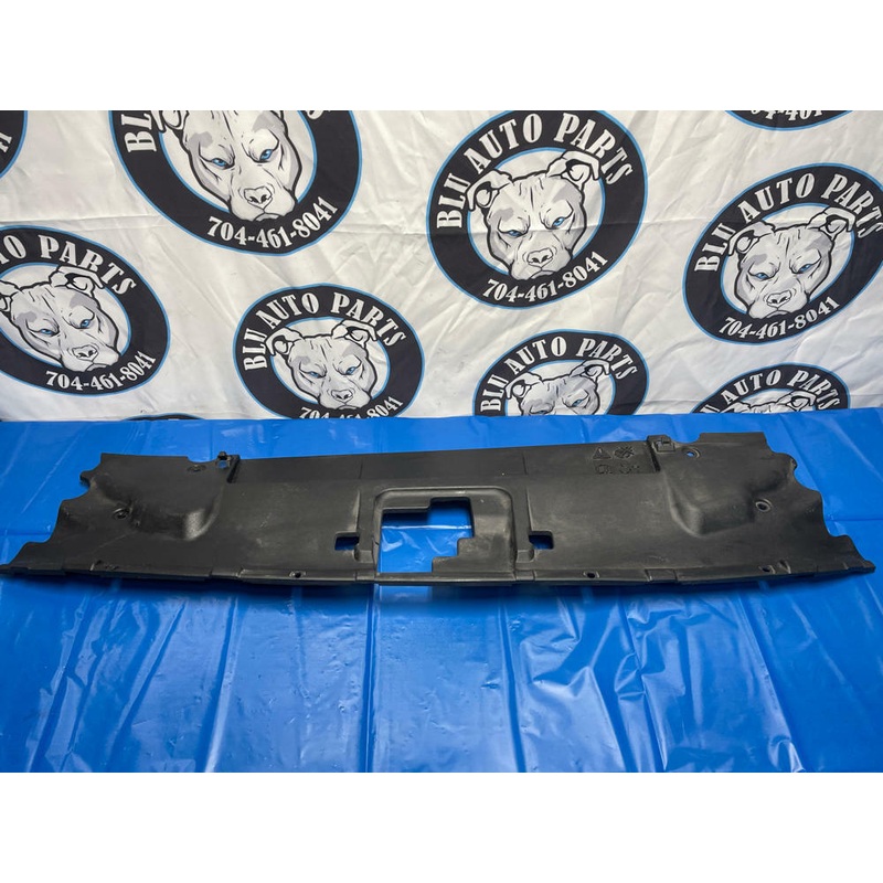 2018-23 Ford Mustang Radiator Cover 185