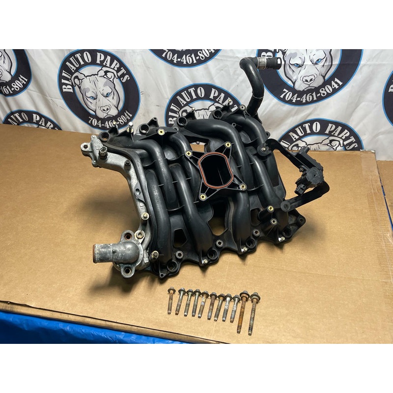 1999-04 Ford Mustang Dorman Intake NP