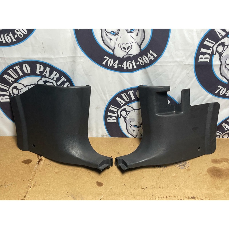 1999-04 Ford Mustang GT 4.6 Kick Panels Pair 189