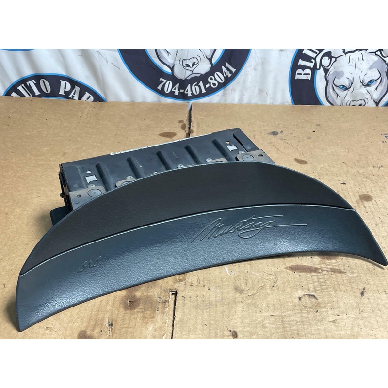 1999-04 Ford Mustang GT 4.6 Passenger Air Bag 189