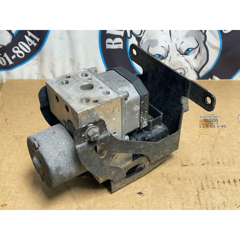 1999-04 Ford Mustang GT ABS Module 189