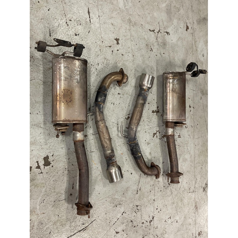 1999-04 Ford Mustang Magnafow Side Exhaust 189
