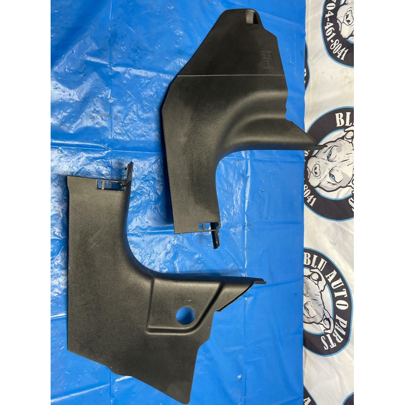 2015-23 Ford Mustang GT Kick Panels 190
