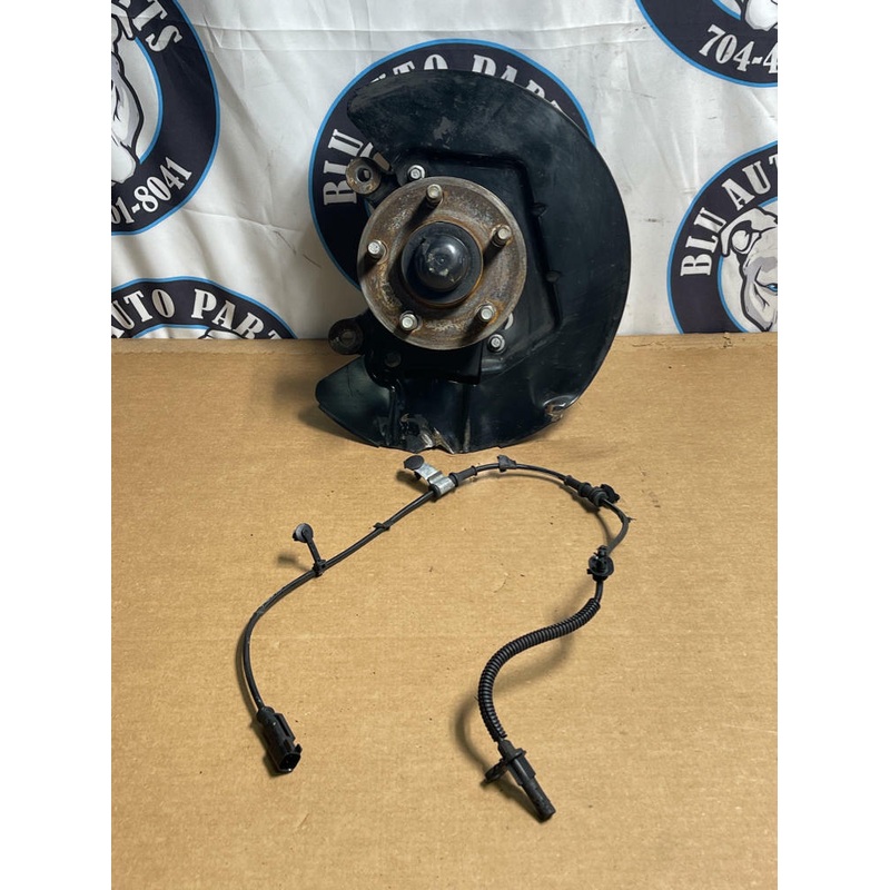 2015-23 Ford Mustang Passenger RH Front Spindle 195