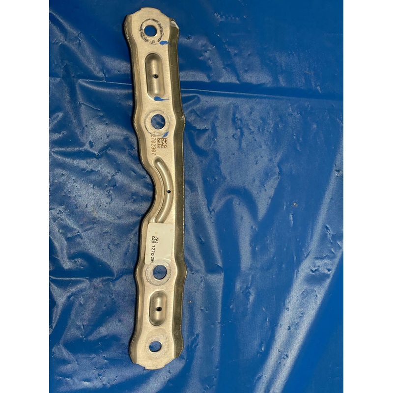 2018-23 Chevrolet Camaro ZL1 Catalytic Converter Brace Bracket 169