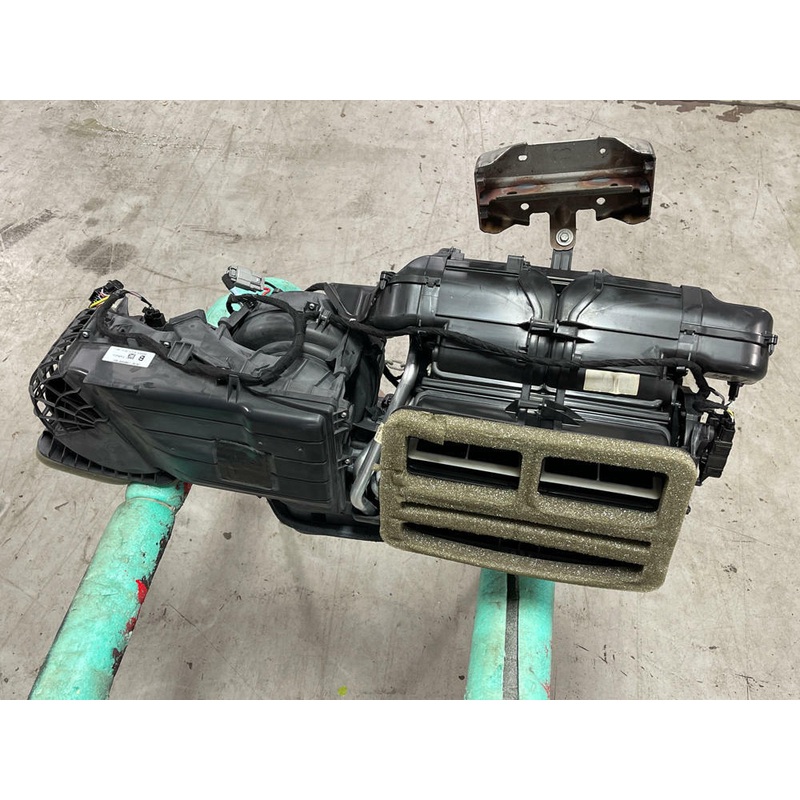 2018-23 Ford Mustang GT HVAC Heater Core Dual  Climate Control 190