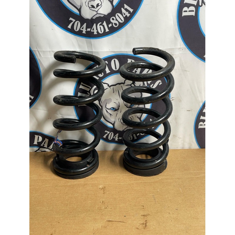 2018-23 Ford Mustang OEM Rear Springs Pair 195