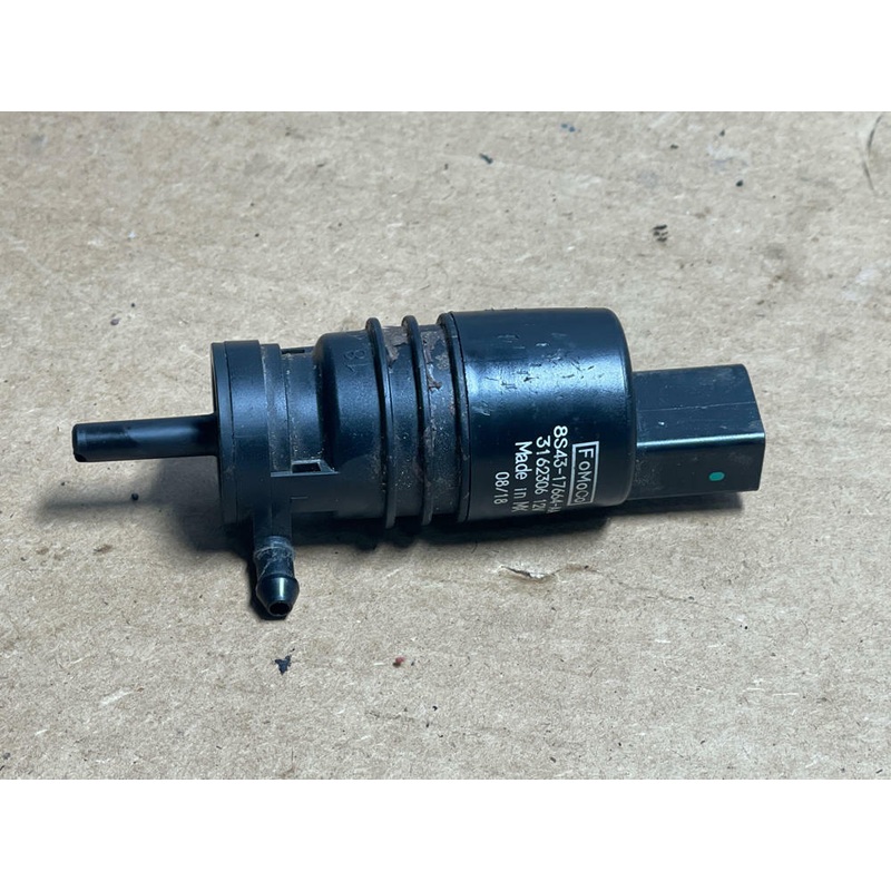 2018-23 Ford Mustang Windshield Wiper Squirter Motor 195