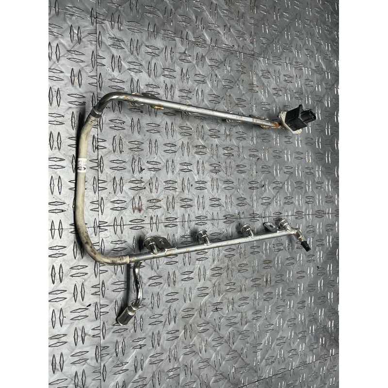 2003-04 Ford Mustang SVT Cobra Fuel Rails OEM 272