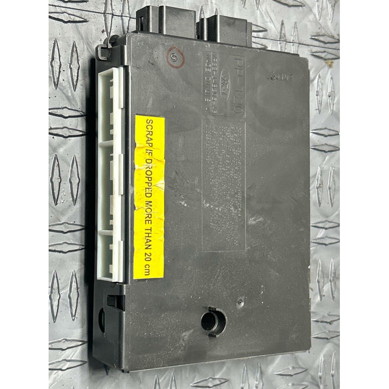 2003-04 Ford Mustang SVT Cobra OEM GEM Module 272