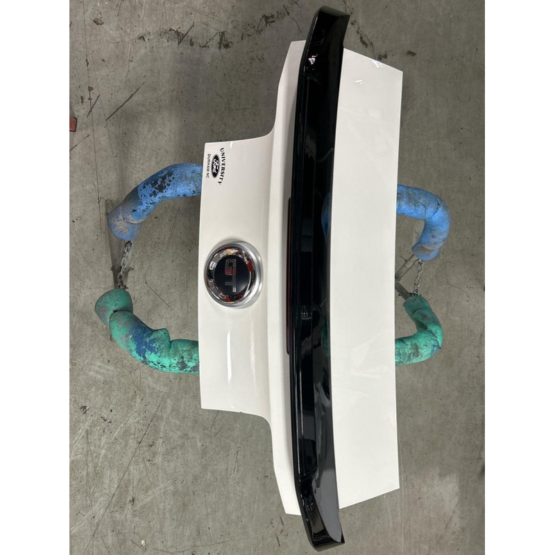 2011-12 Ford Mustang GT OEM Decklid/Trunk Assembly-(Paint Code HP) 266