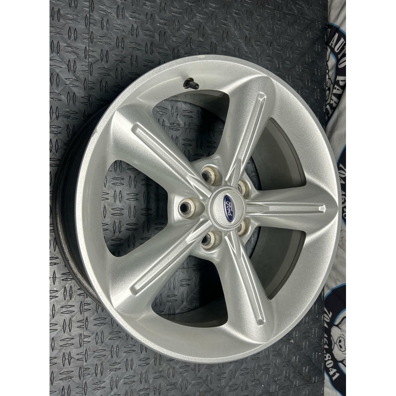 2012 Ford Mustang GT Driver Front LH Wheel- Base Model, 18″x8″ ET:44mm 266