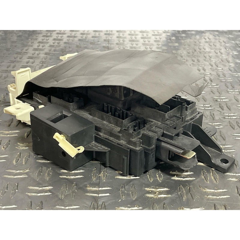 2013-14 Ford Mustang GT 5.0 Coyote A/T Body Control Module 259