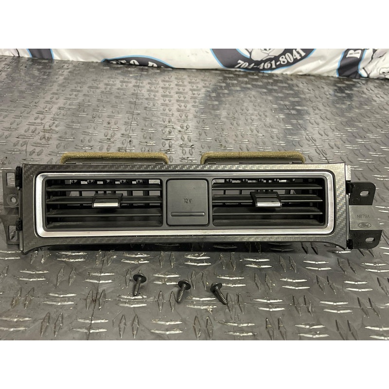 2013-14 Ford Mustang GT Center Dash HVAC Vent Panel- w/ Charging Port 259