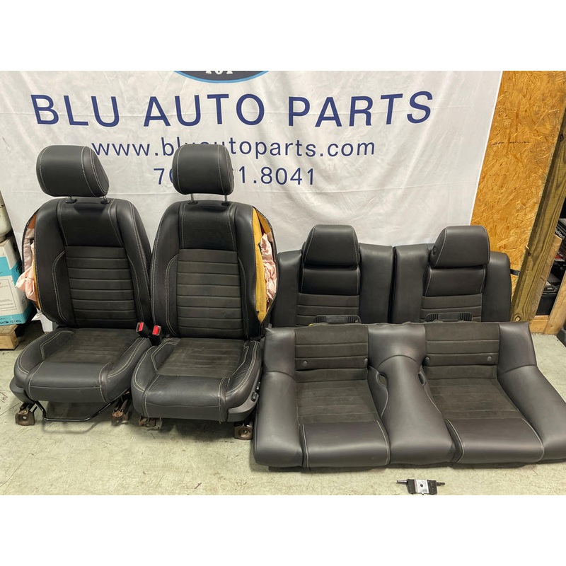 2013-14 Ford Mustang GT/CS Seats Front & Rear 259