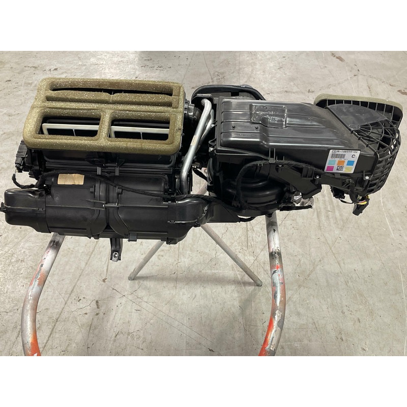 2015-17 Ford Mustang HVAC Climate Control Heater Core Box 193