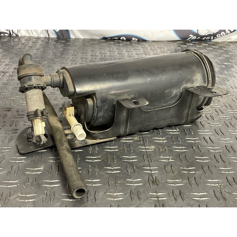 2003-04 Ford Mustang SVT Cobra Charcoal Canister Assembly 272