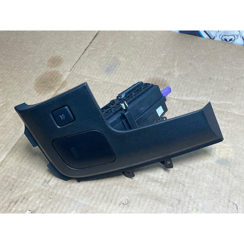 2015-17 Ford Mustang GT Driver LH Dash Stowage Tray Trim 193