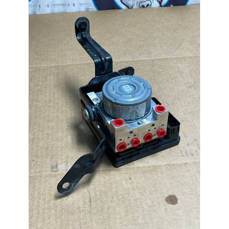 2015-23 Ford Mustang ABS Module 197