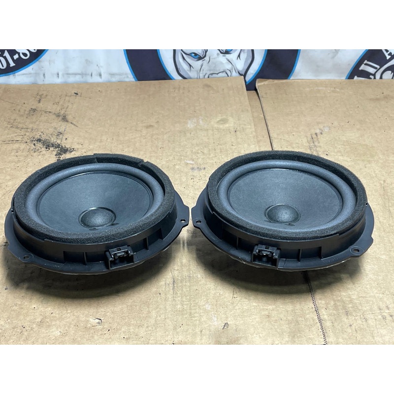 2018-23 Ford Mustang GT Door Speakers Pair 193