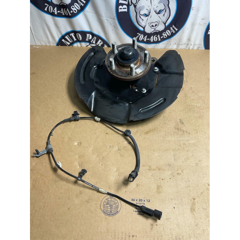 2018-23 Ford Mustang GT Drivers LH Front Spindle w/ ABS Sensor 206