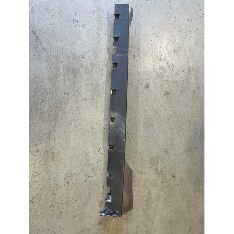 2018-23 Ford Mustang GT Drivers LH Side Skirt 206