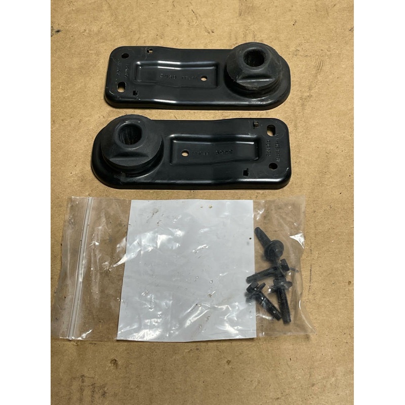 2018-23 Ford Mustang GT Radiator Mounting Brackets 206