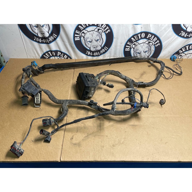 2003-04 Ford Mustang SVT Cobra Engine Bay Harness & Fuse Box 203