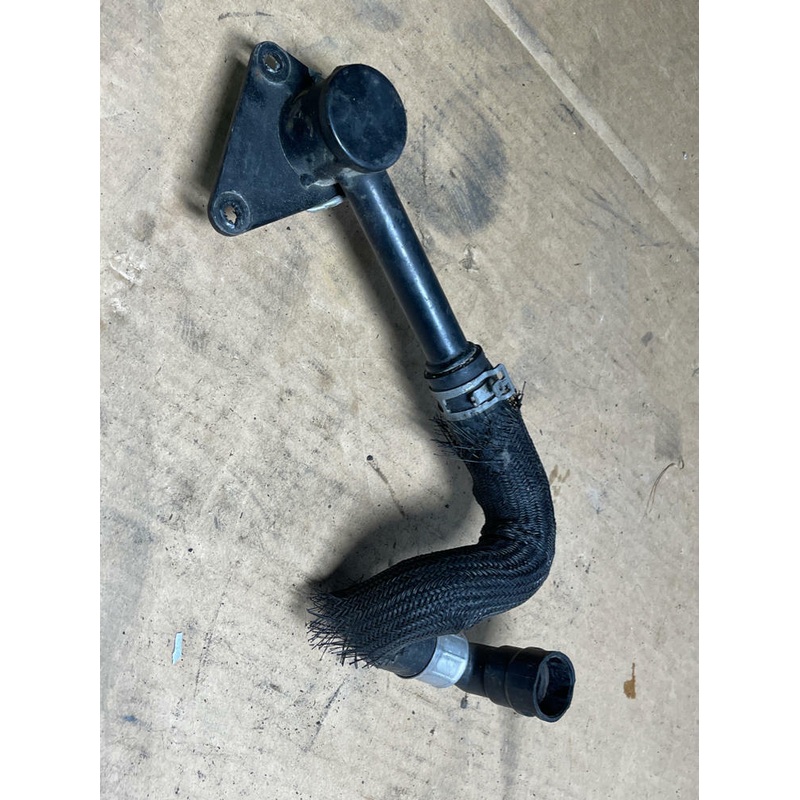 2003-04 Ford Mustang SVT Cobra Head Cooling Passage Pipe W/ Hose 203