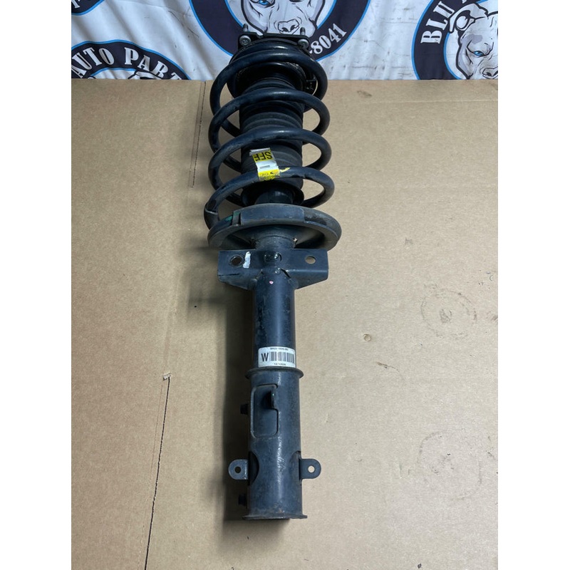 2011-14 Ford Mustang GT Coyote RH Passenger Front Strut Assembly 192