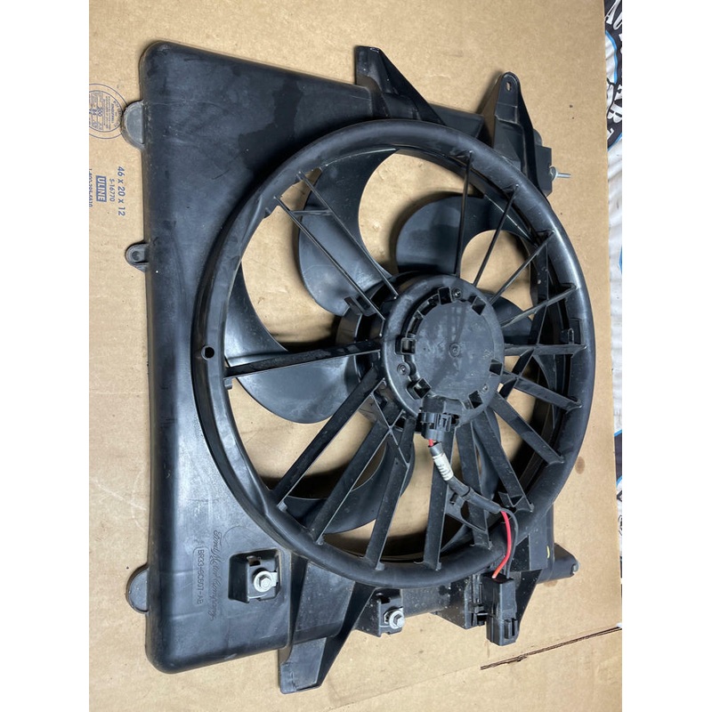 2013-14 Ford Mustang Fan Assembly Coyote 192