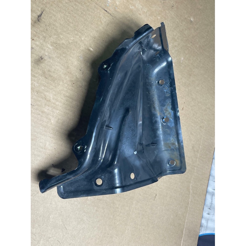 2015-17 Ford Mustang Battery Tray Support 210