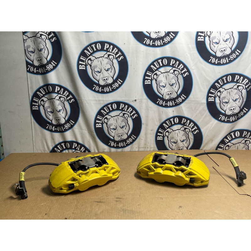 2015-23 Ford Mustang GT Front Brake Calipers Yellow 210