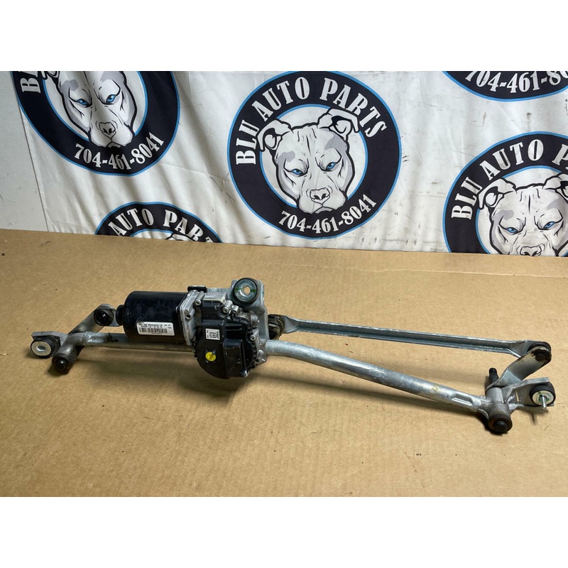 2015-23 Ford Mustang Wiper Motor Assembly 210