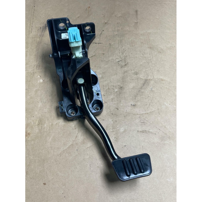 2018-23 Ford Mustang GT Brake Pedal Assembly Box (10R80) 205